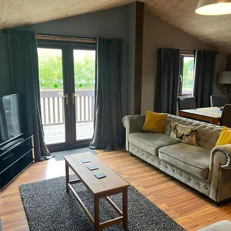 Harvest 12 - Yellowtop Country Park - Hot Tub - Yorkshire